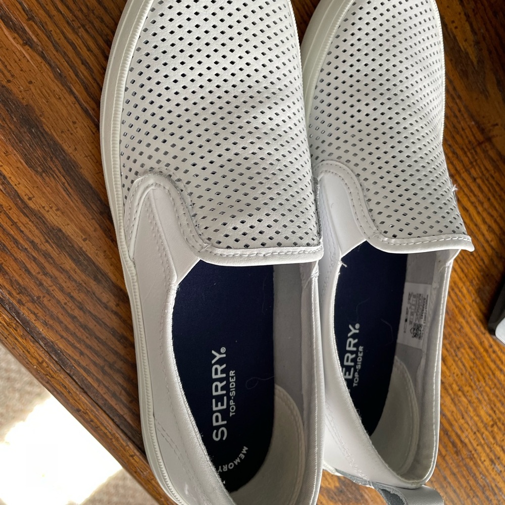 Sperry slip on